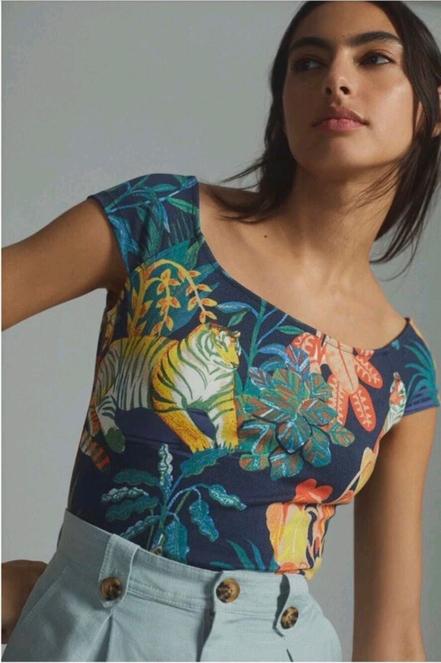 NWT Anthropologie Maeve jungle tiger print off-the-shoulder top. Size S Ret. $58